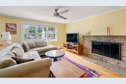 78 Lafayette, Waltham, MA 02453 - Photo 3
