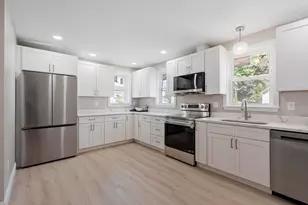 74 Snow St, Fitchburg, MA 01420 - Photo 3