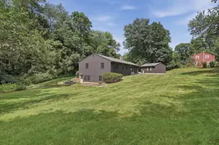 9 Conestoga Rd, Chelmsford, MA 01824 - Photo 21