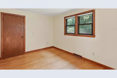 9 Conestoga Road, Chelmsford, MA 01824 - Photo 13