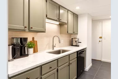 43 Angleside Drive #1, Waltham, MA 02453 - Photo 3