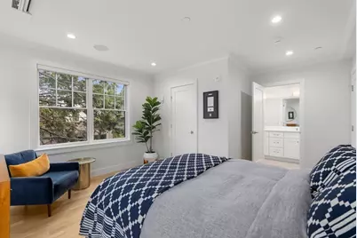 8 Sycamore St #8C, Somerville, MA 02143 - Photo 15