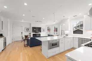 8 Sycamore St, Somerville, MA 02143 - Photo 7