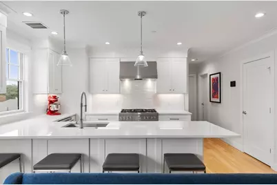 8 Sycamore St #8C, Somerville, MA 02143 - Photo 5