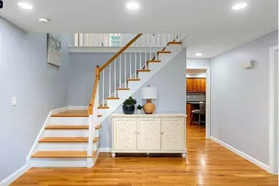 14 Dotty Ann Dr, Framingham, MA 01701 - Photo 5