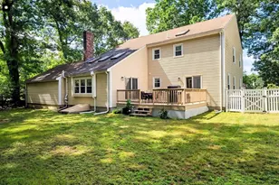14 Dotty Ann Dr, Framingham, MA 01701 - Photo 3