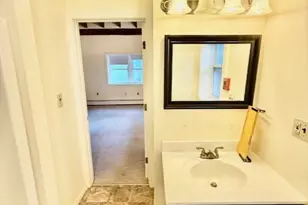 33 Medford, Chelsea, MA 02150 - Photo 15