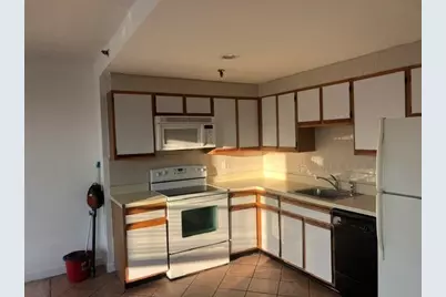 80 Foster St #406, Peabody, MA 01960 - Photo 17