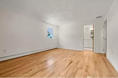 31 Phillips Cir, Waltham, MA 02452 - Photo 23