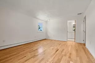 31 Phillips Cir, Waltham, MA 02452 - Photo 23