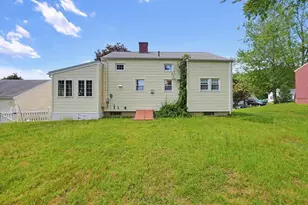 69 Ridge Rd, Marlborough, MA 01752 - Photo 3