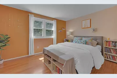 8 Crestview Dr #38, Spencer, MA 01562 - Photo 9