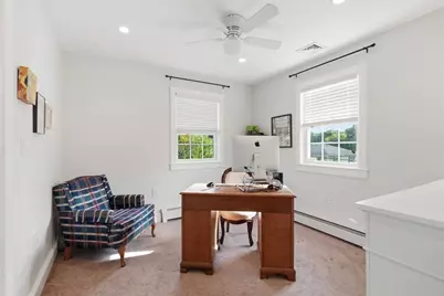76 Whitlow St, New Bedford, MA 02740 - Photo 17