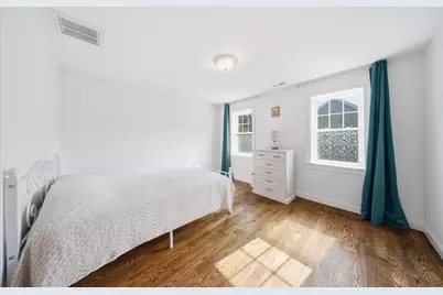 35 Milford St, Medway, MA 02053 - Photo 13
