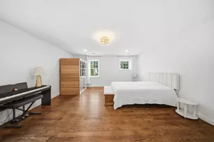 35 Milford St, Medway, MA 02053 - Photo 9
