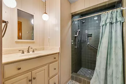 76 Cushing Ave, Revere, MA 02151 - Photo 11