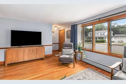 50 Fernwood Ave, Haverhill, MA 01835 - Photo 9