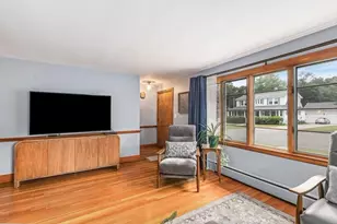 50 Fernwood Ave, Haverhill, MA 01835 - Photo 9