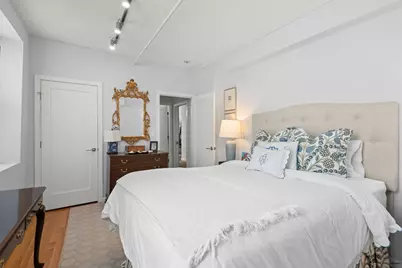 34 Plympton Street #1, Boston, MA 02118 - Photo 17