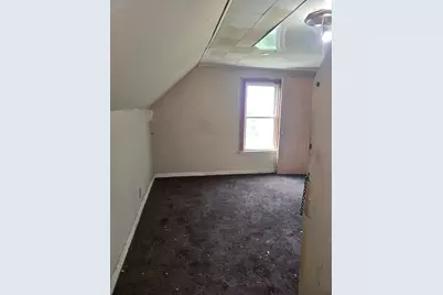 21 Mount Guyot St, North Brookfield, MA 01535 - Photo 17