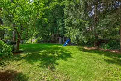 6 Old Brook Dr, Worcester, MA 01609 - Photo 11