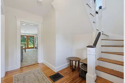 110 Essex St, Beverly, MA 01915 - Photo 17