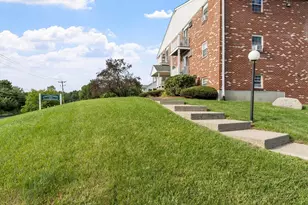 151 Providence Rd, Grafton, MA 01519 - Photo 17