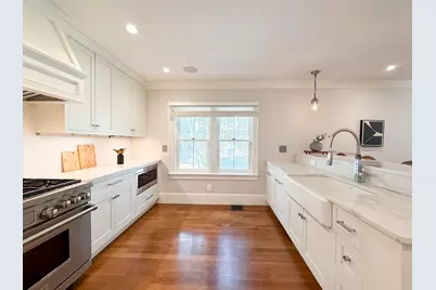 35 Willard St, Cambridge, MA 02138 - Photo 7