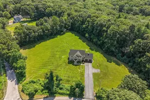 277 Yew St, Douglas, MA 01516 - Photo 31