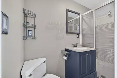 18 Henry St, Everett, MA 02149 - Photo 9