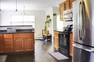 19 Chipman St, Clinton, MA 01510 - Photo 5
