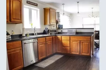 19 Chipman St, Clinton, MA 01510 - Photo 3