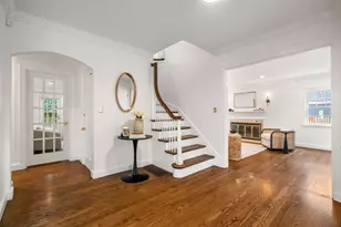 8 Manitoba Rd, Newton, MA 02468 - Photo 11