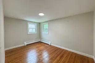 13 Center St, Medway, MA 02053 - Photo 21