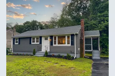 13 Center St, Medway, MA 02053 - Photo 1