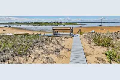 17 Harbor #17, Newburyport, MA 01950 - Photo 3