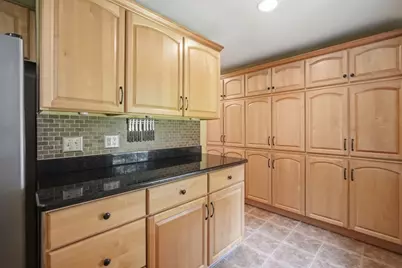 75 Tioga St, Springfield, MA 01128 - Photo 27