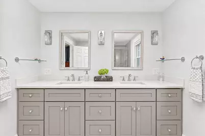 4 Commodore Ter, Boston, MA 02136 - Photo 19