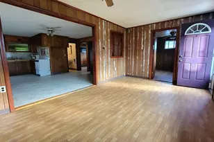 27 Richie Rd, Douglas, MA 01516 - Photo 3