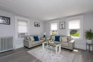 9 Lawrence St, Woburn, MA 01801 - Photo 23