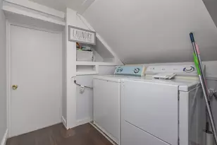 9 Lawrence St, Woburn, MA 01801 - Photo 21