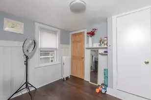 9 Lawrence St, Woburn, MA 01801 - Photo 35