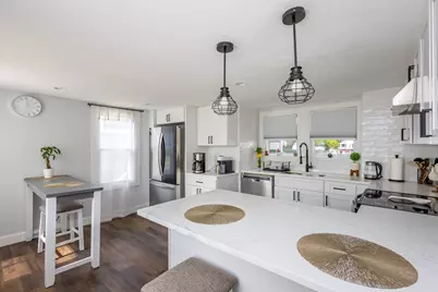 9 Lawrence St #1, Woburn, MA 01801 - Photo 7