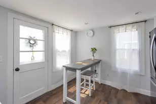 9 Lawrence St, Woburn, MA 01801 - Photo 11