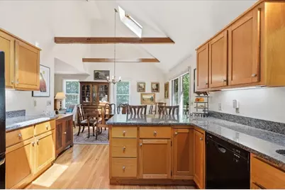 98 Bray Farm Rd S, Yarmouth, MA 02675 - Photo 7