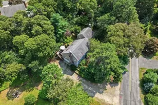 98 Bray Farm Rd S, Yarmouth, MA 02675 - Photo 27