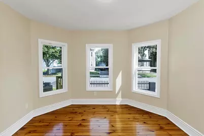 58 Euclid Ave, Springfield, MA 01108 - Photo 9