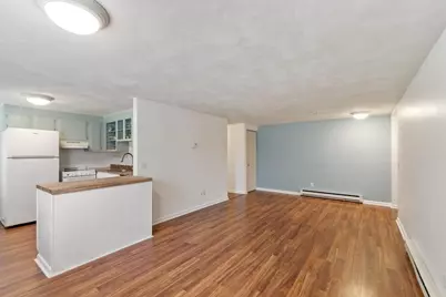 4 Glen Devin St #4, Amesbury, MA 01913 - Photo 9