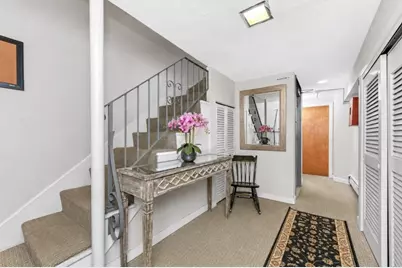 57 West Cedar Street #2, Boston, MA 02114 - Photo 21