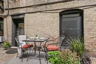 57 W Cedar St, Boston, MA 02114 - Photo 5